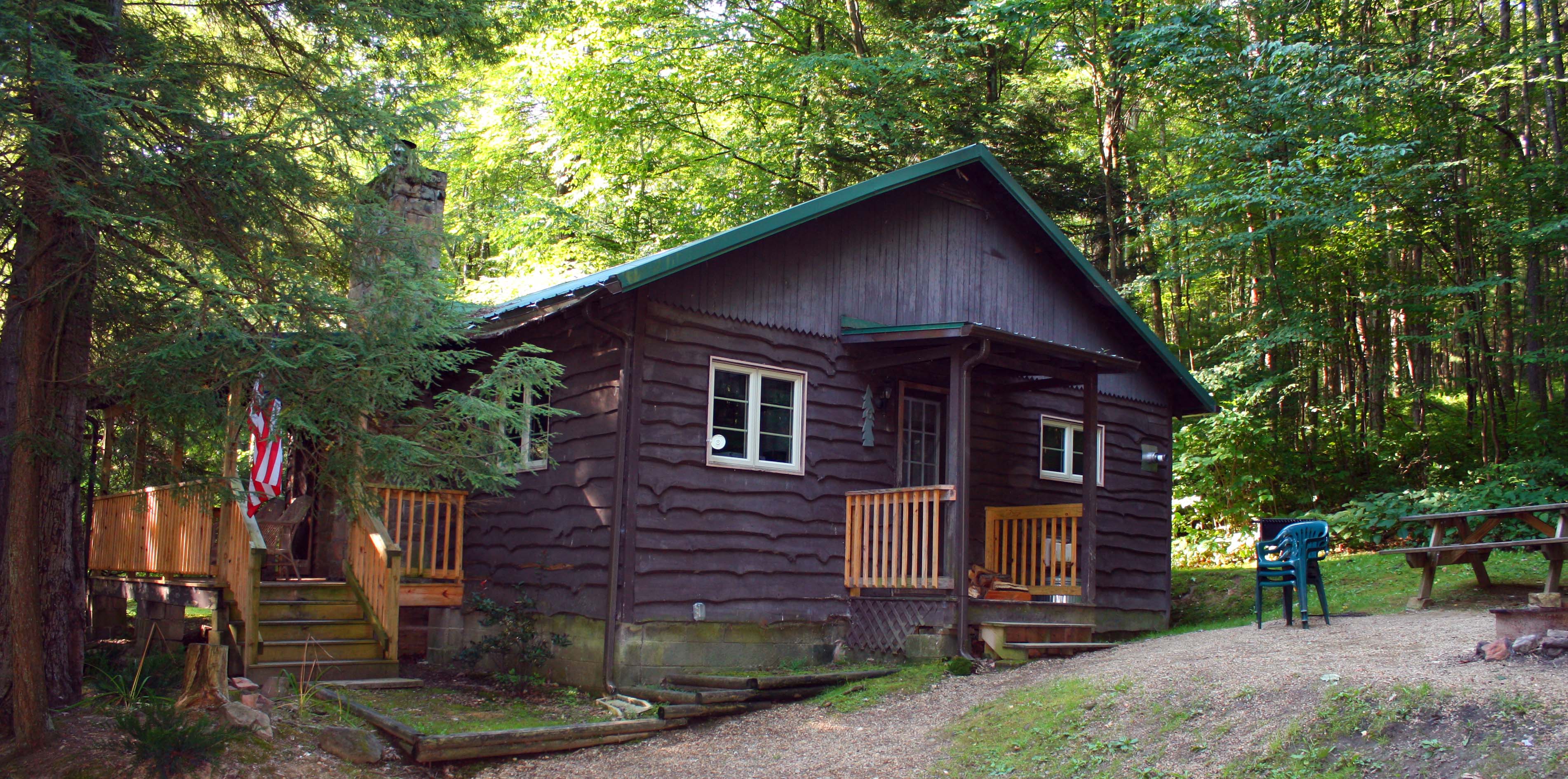 Whispering Oaks Cabins