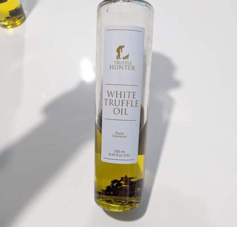 White vs. Black Truffle Oil What’s the Difference?