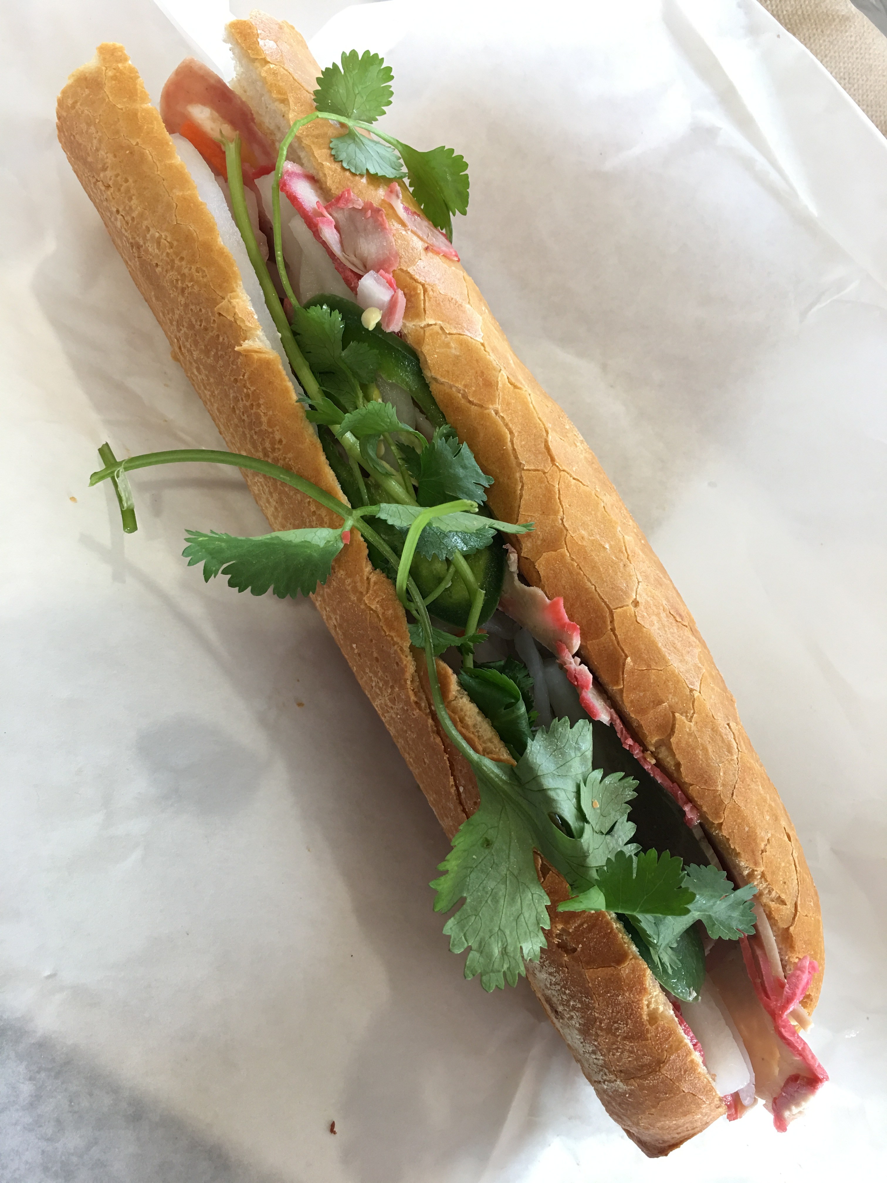 K Sandwiches comes back even bigger! Eating with Cookie