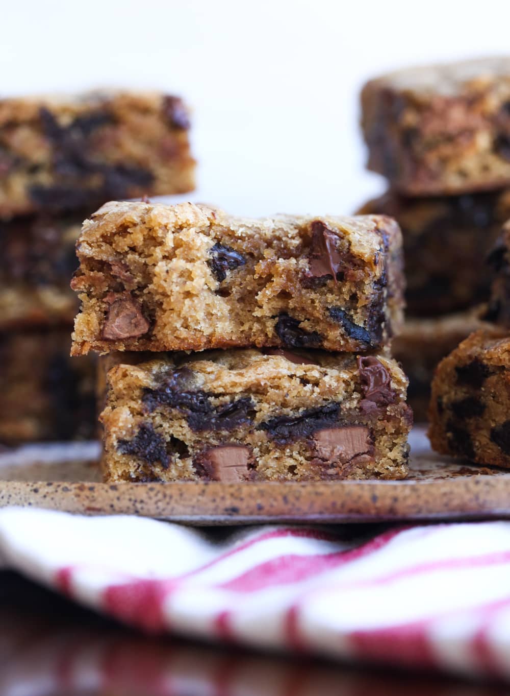 Congo Bars The Ultimate Chocolate Chip Cookie Bar Cookies and Cups