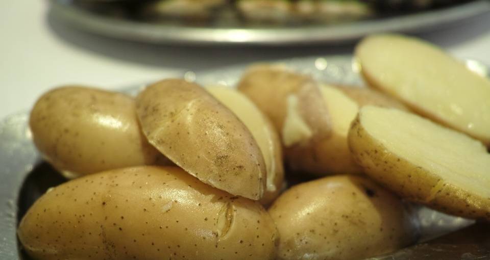 Will Potatoes Soften in a Slow Cooker? Cooking Chops