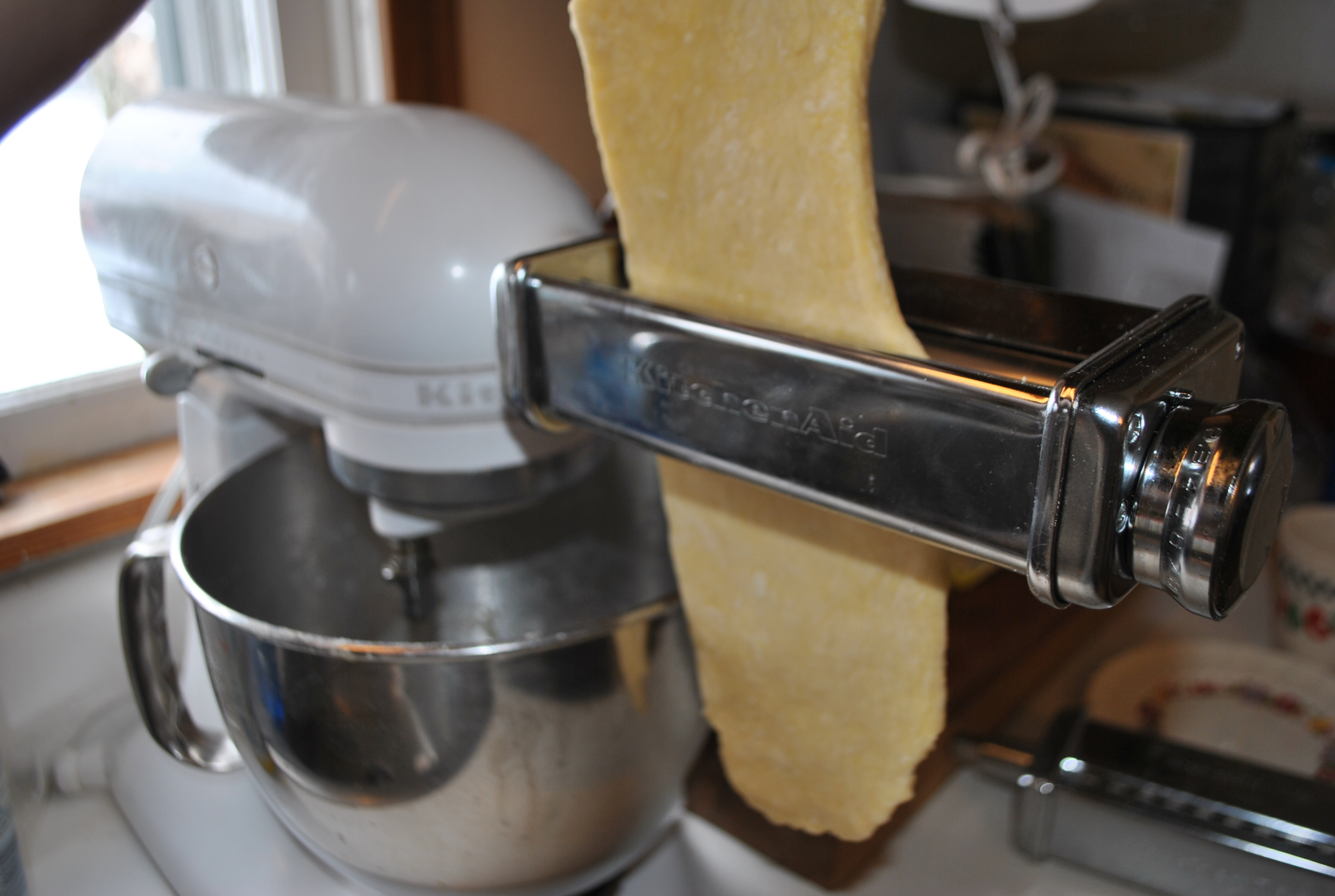 HOW TO MAKE BASIC FRESH HOMEMADE EGG NOODLE PASTA DOUGH