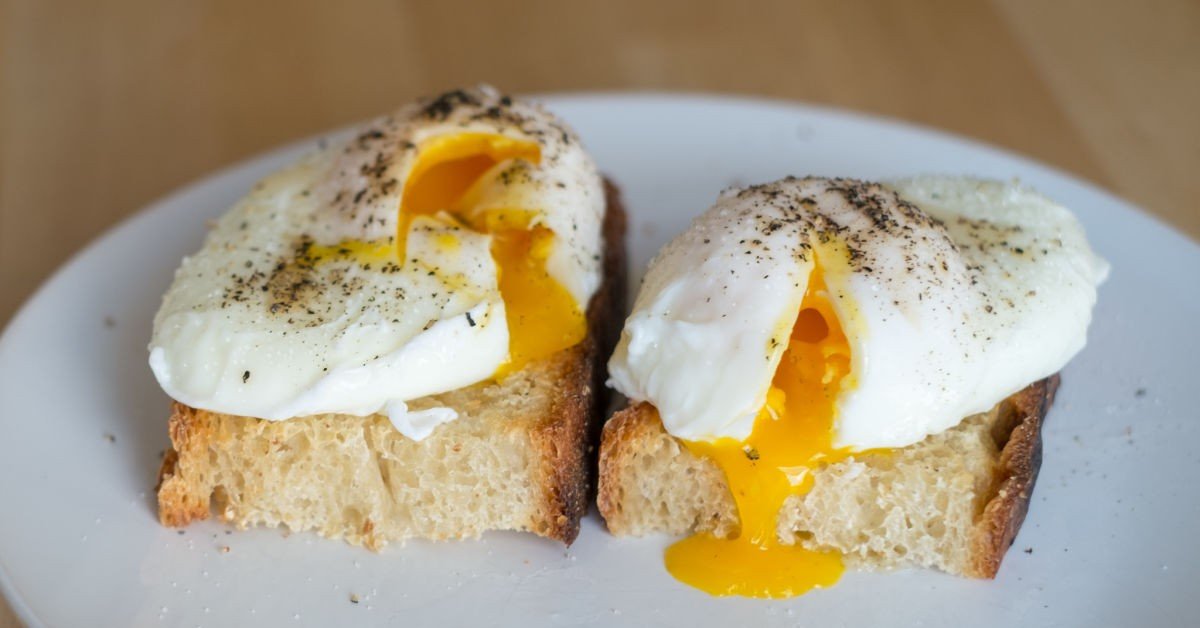 5 Steps to Perfectly Poached Eggs Cook It