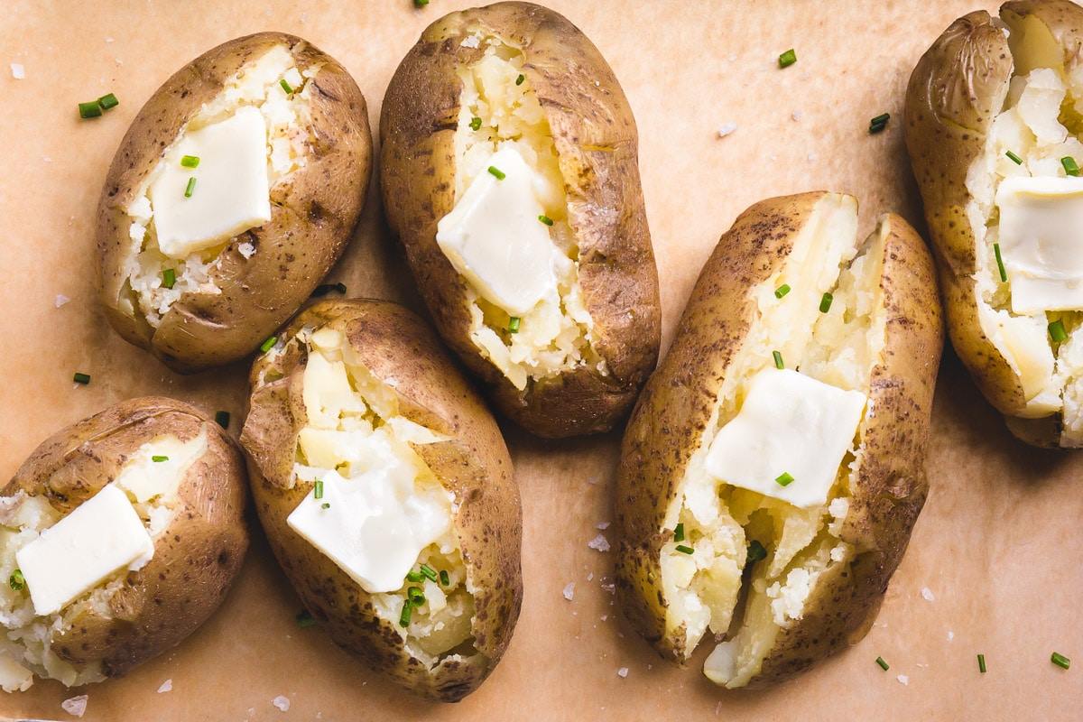How to Make English Jacket Potatoes With Fluffy Inside Cook It