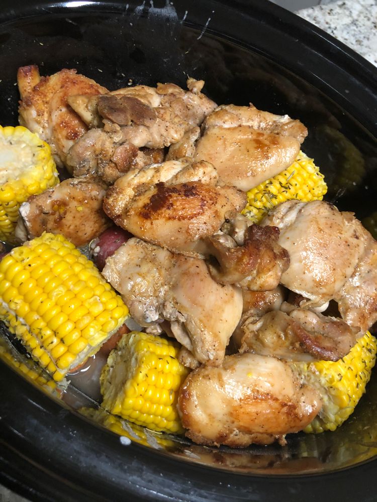Slow Cooker Chicken Thighs
