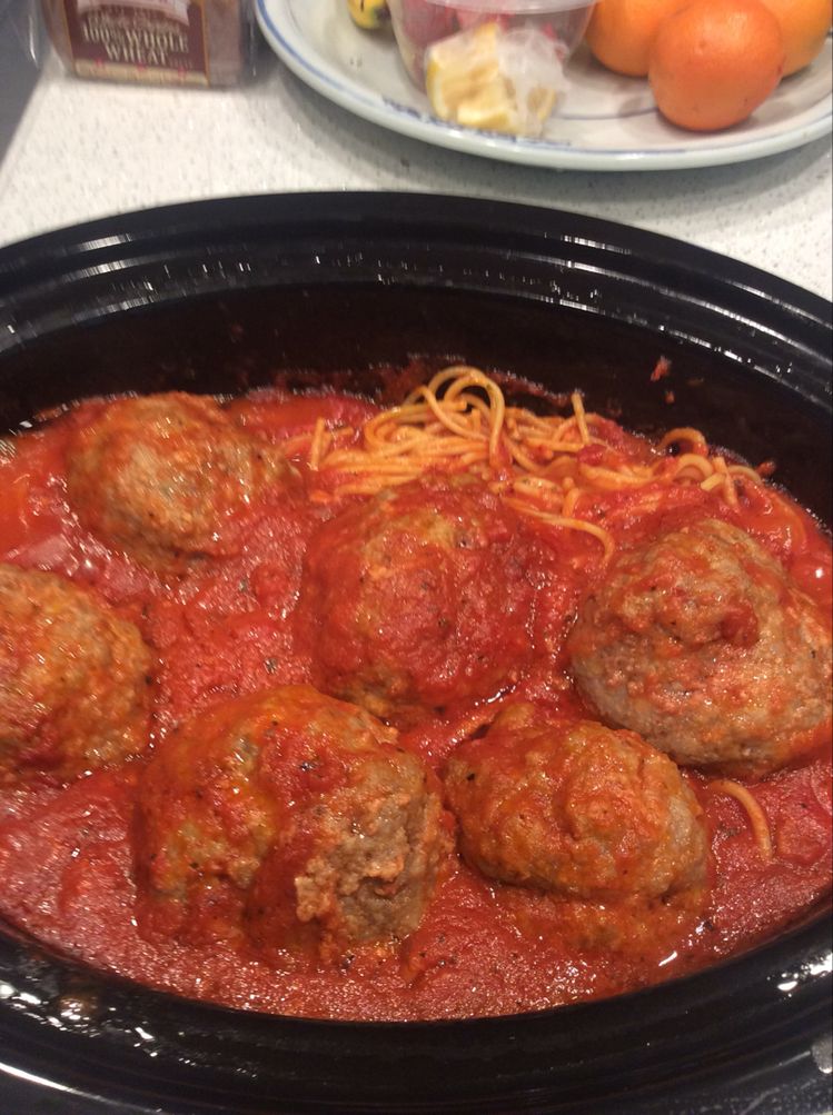 GIANT SLOW COOKER MEATBALLS