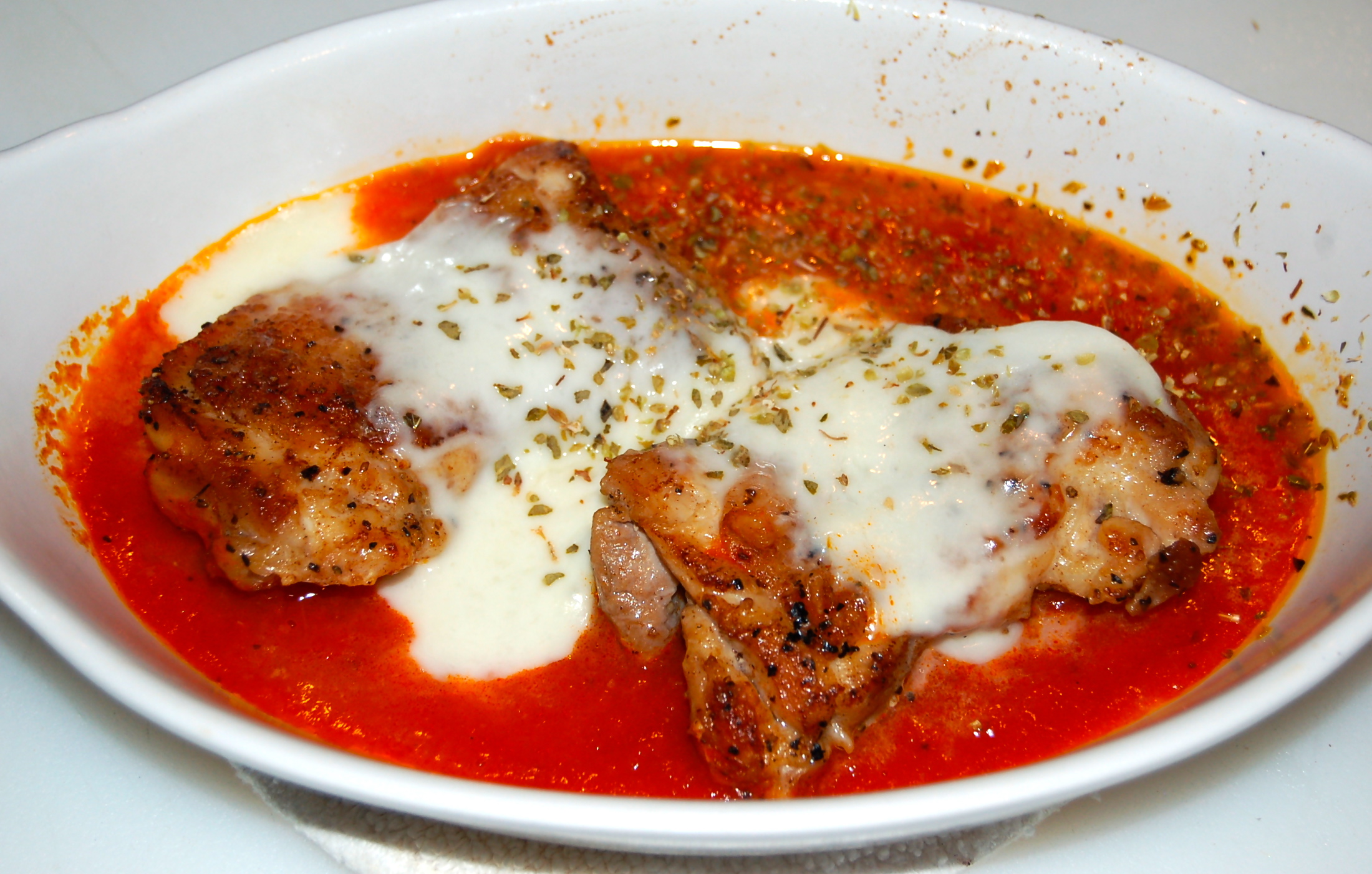 Boneless Chicken Thighs in Marinara Sauce With Buffalo Mozzarella