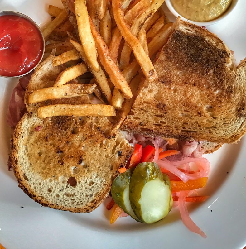 Grand Rapids where to eat when visiting Michigan