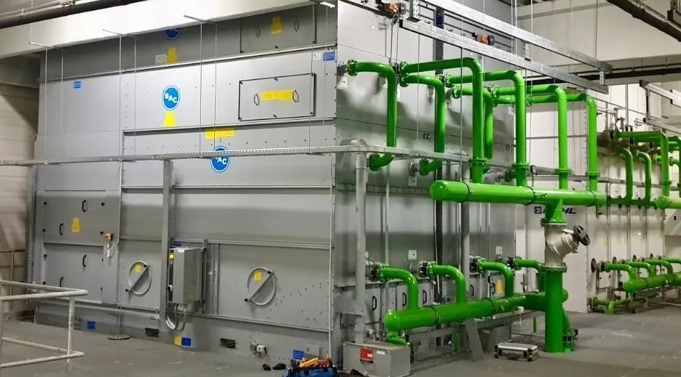 Automotive Advanced cooling technology INTERCOOLING