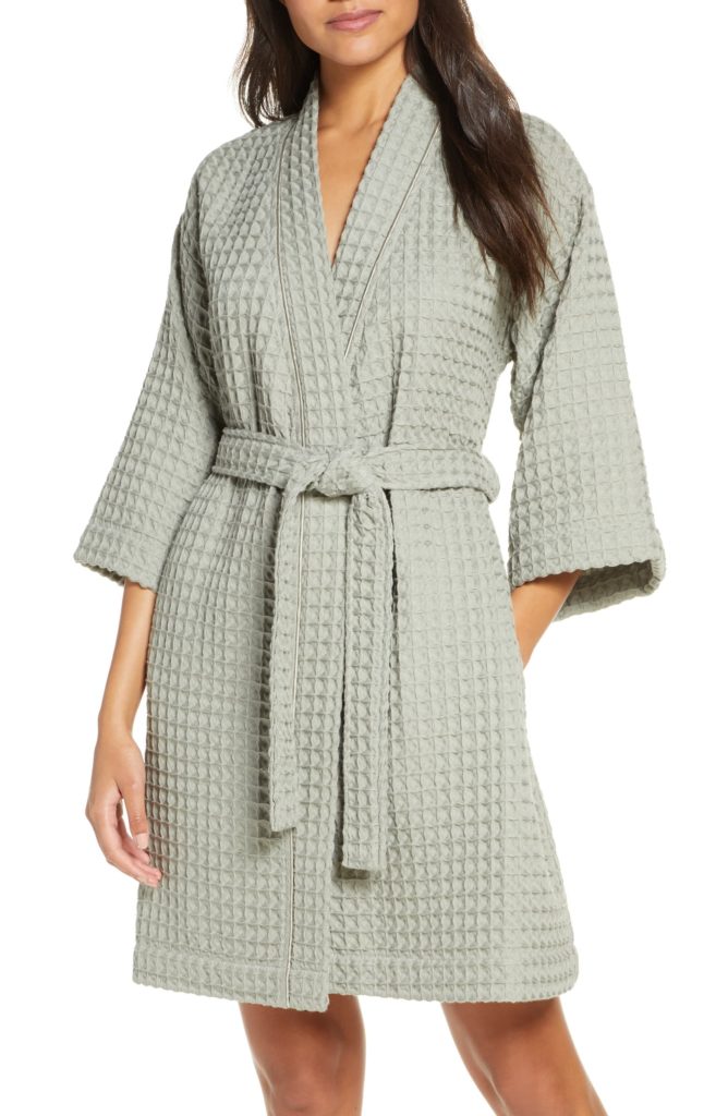How Many Robes Do You Need at Larry London blog
