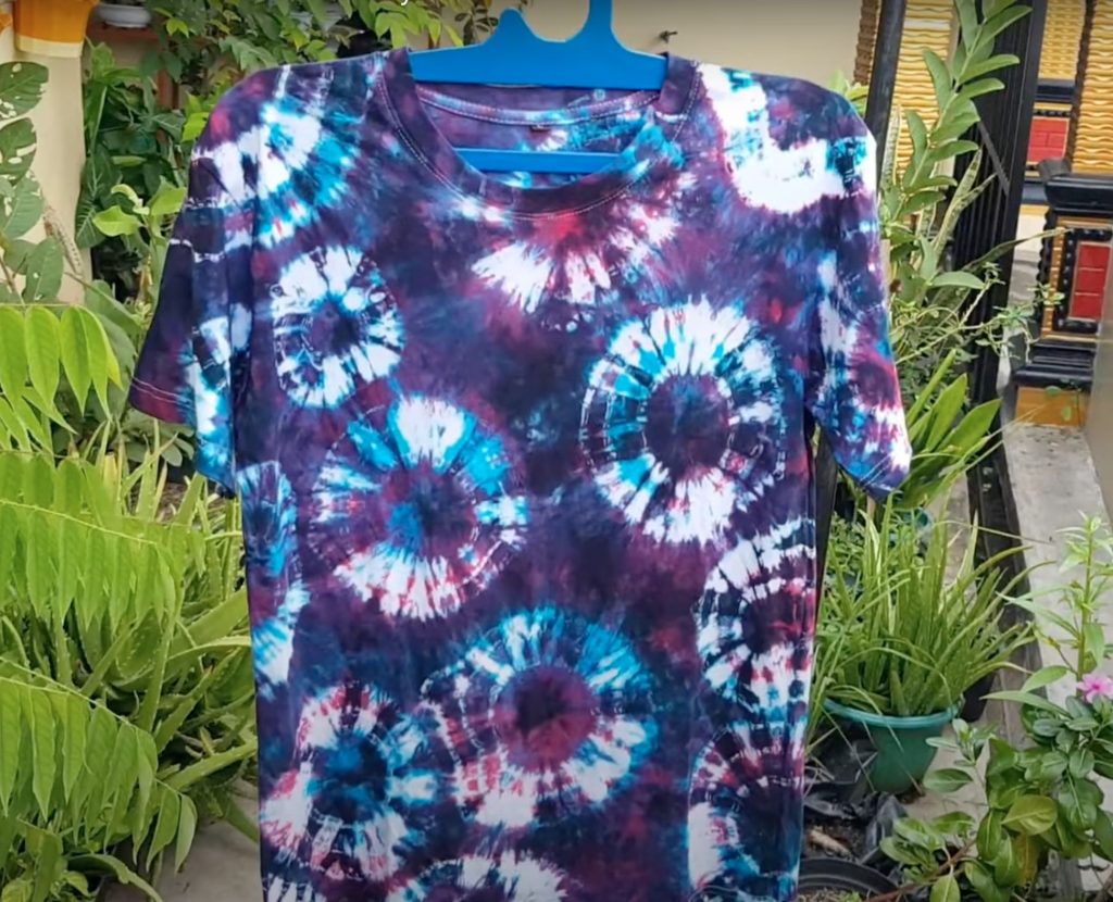 7 cool tiedye pattern tutorials to help you DIY your own trendy tee