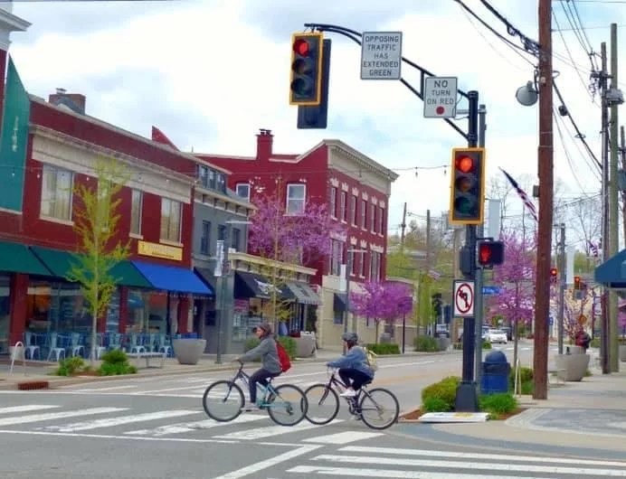 SHORT HILLS Cool Peaches Cleaning