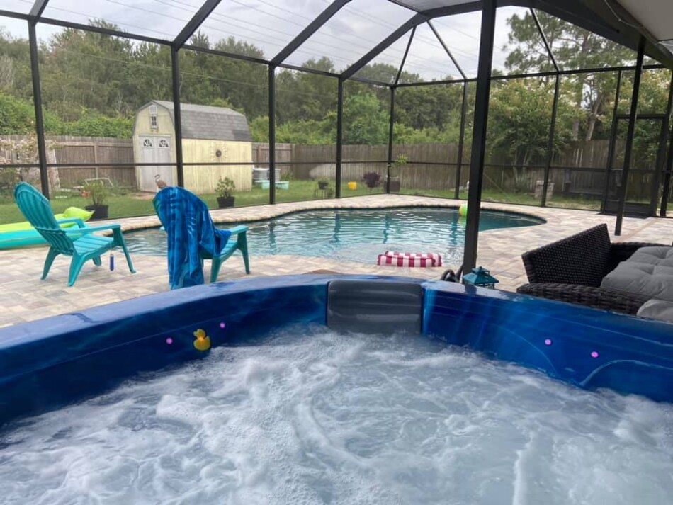 Which is Better a Hot Tub or a Swimming Pool? The Great Debate Cool