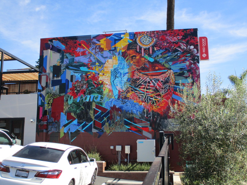 The Beacon lights up Sherman Heights! Cool San Diego Sights!