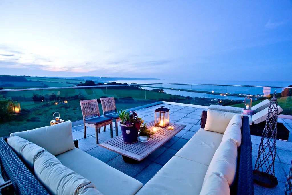 Golden Meadow Stunning 6 bedroom house overlooking Devon's Start Bay