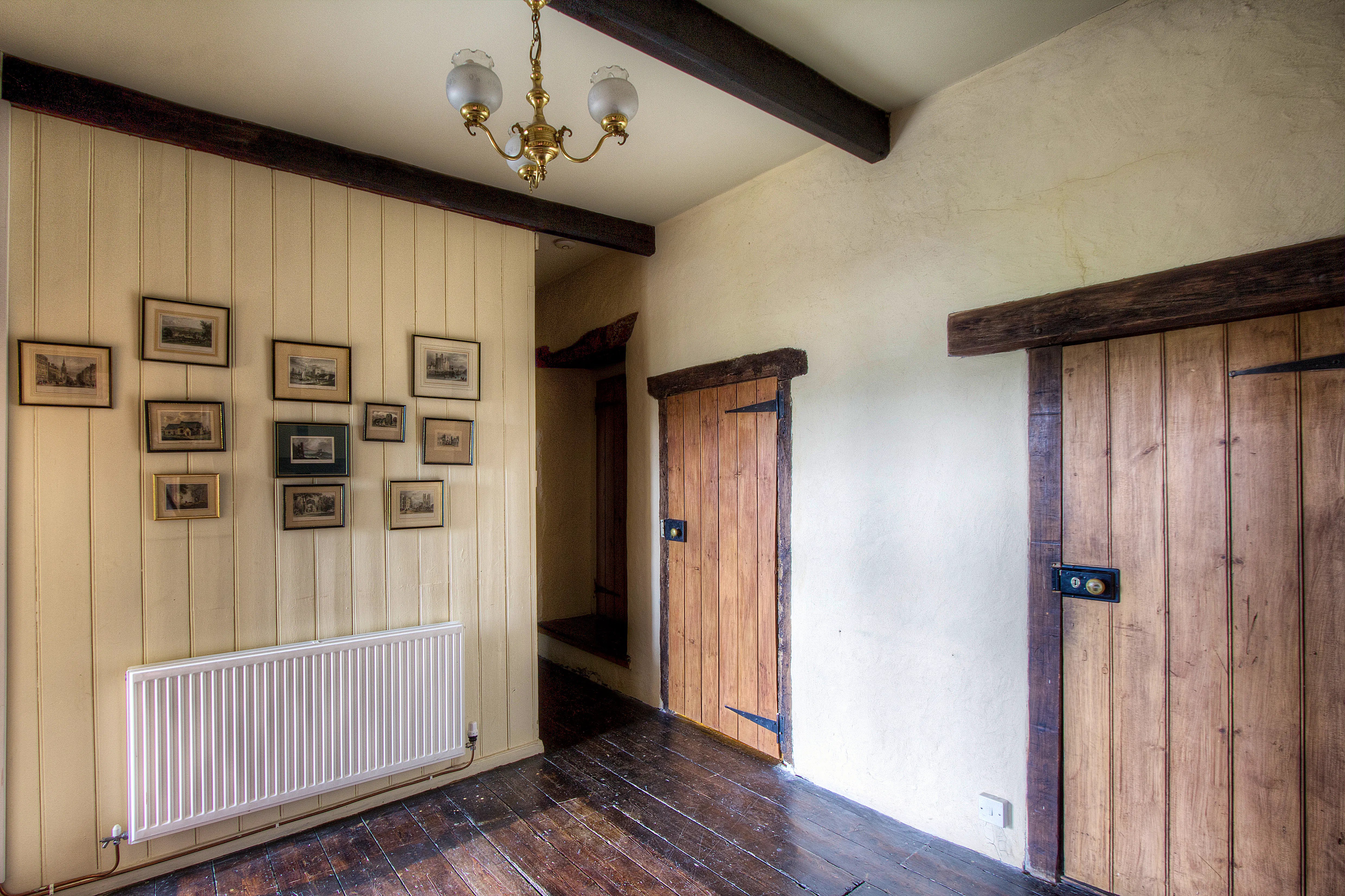 Llanthony Secunda Manor Medieval Splendour In A Grade II Listed Manor