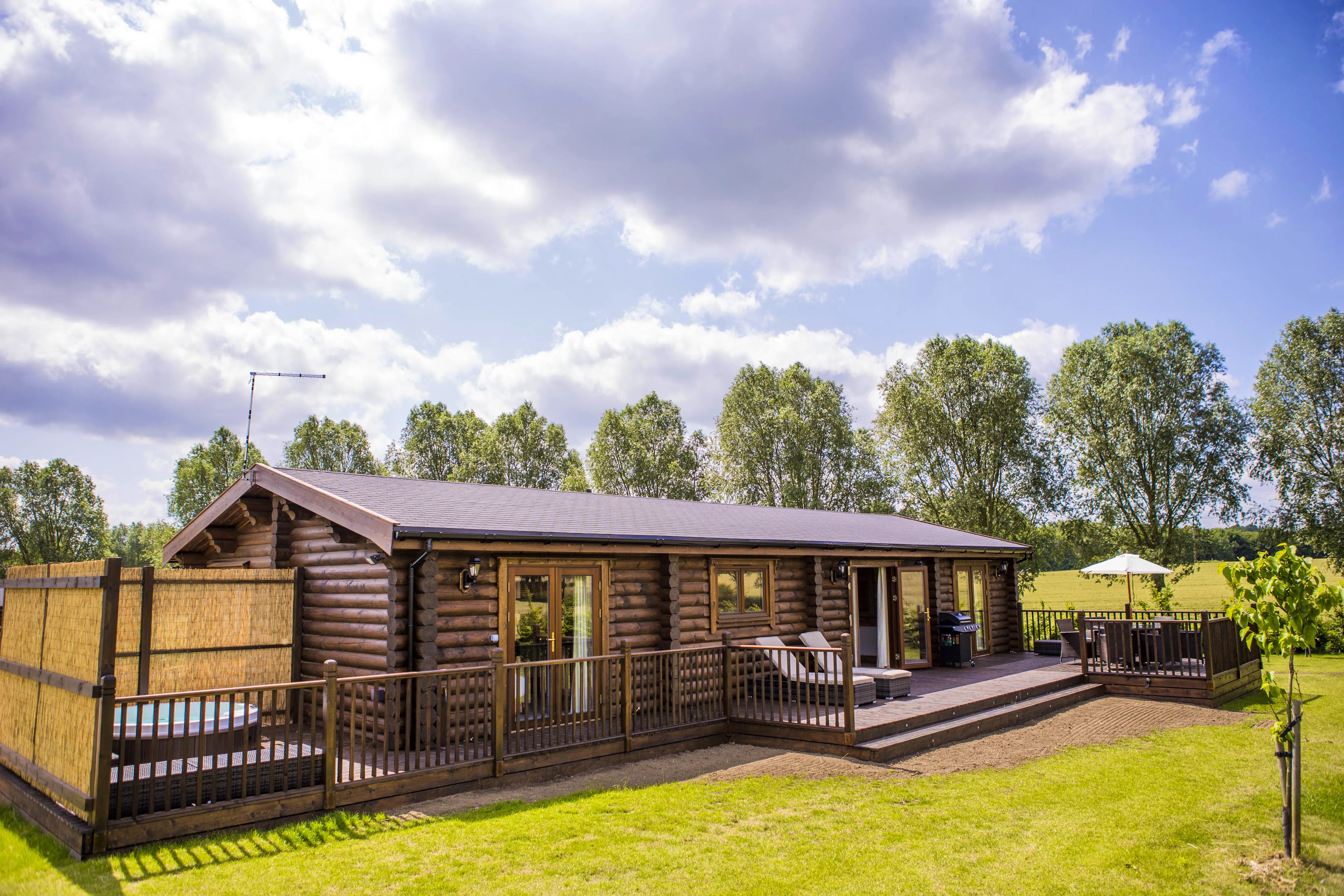 Log Cabins Market Harborough cabin