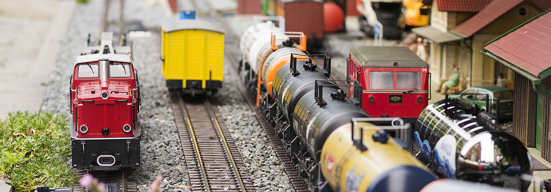 CoolTrains Toys & Hobbies Store Photos