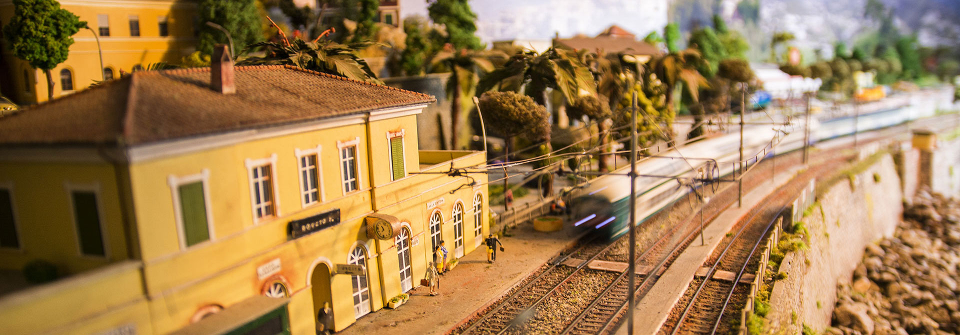 CoolTrains Toys & Hobbies Contact