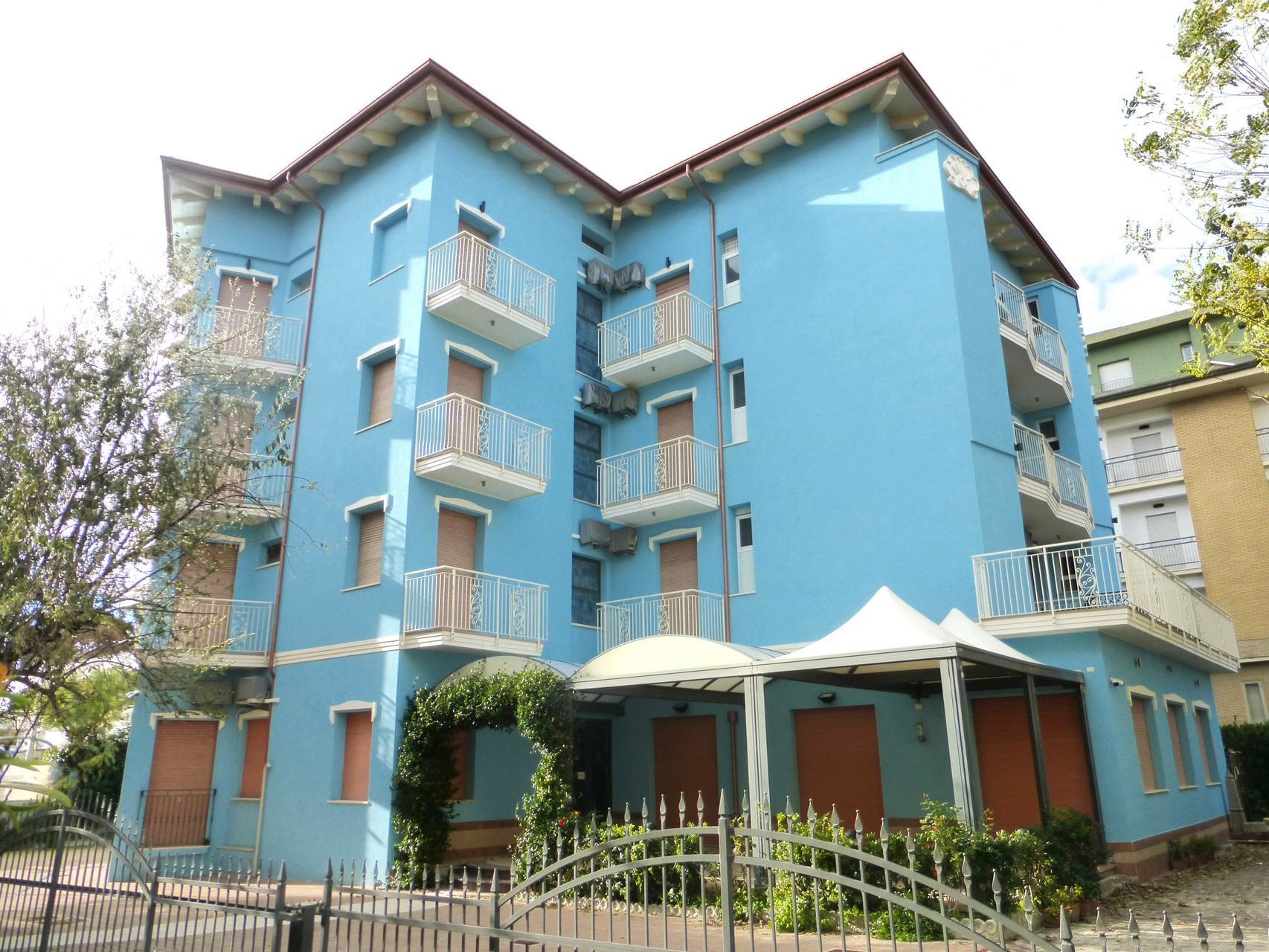 Hotel La Perla Bellaria Igea Marina Cooperando