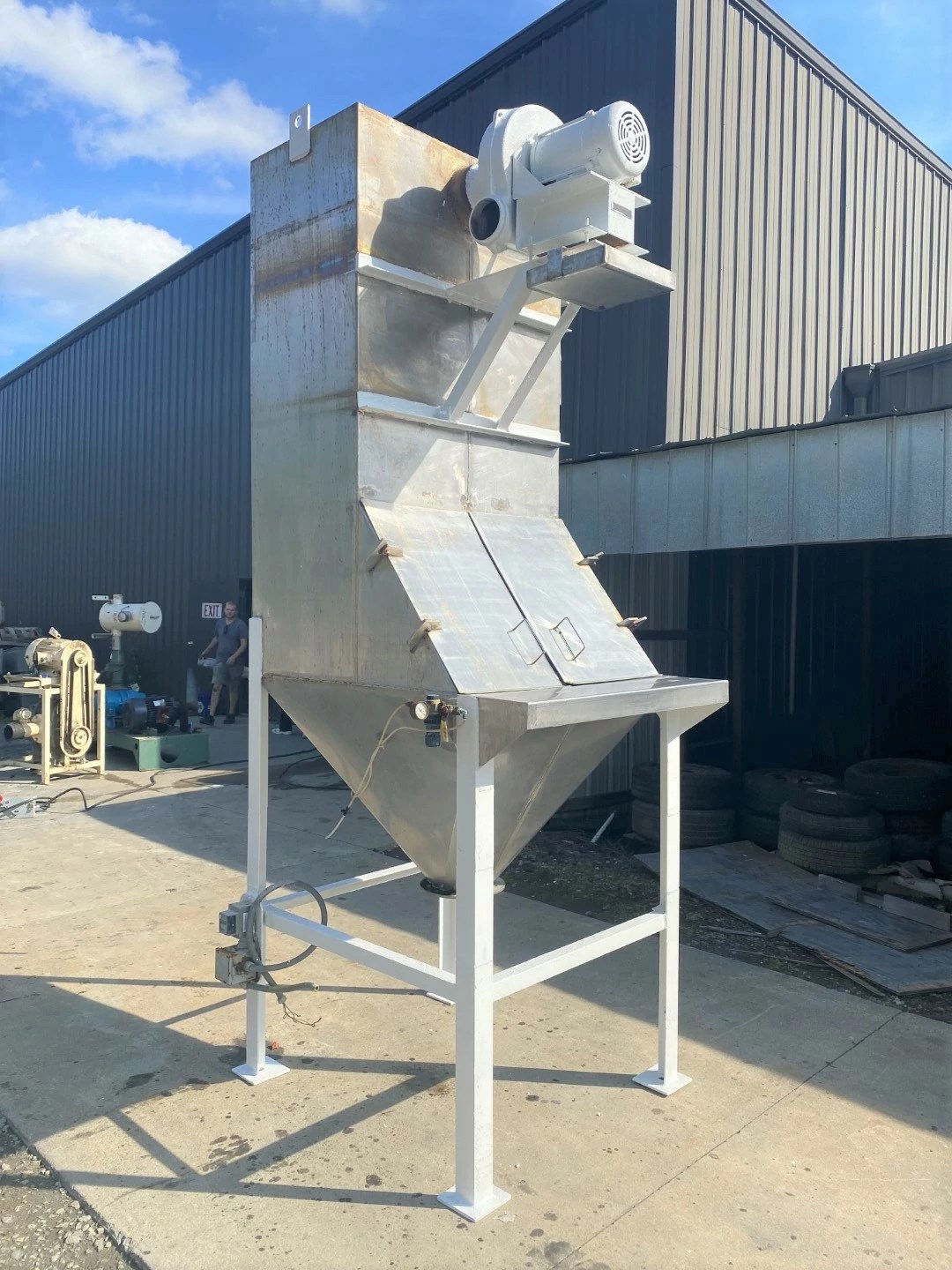 C.P. ENVIRONMENTAL STAINLESS STEEL BAG DUMP STATION WITH DUST COLLECTOR