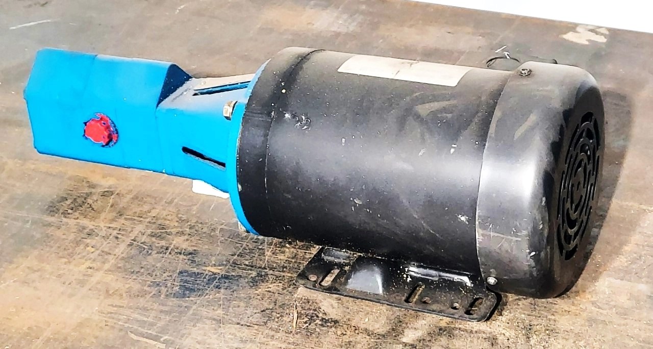 DXP VIKING GEAR PUMP Cooper Industries LLC