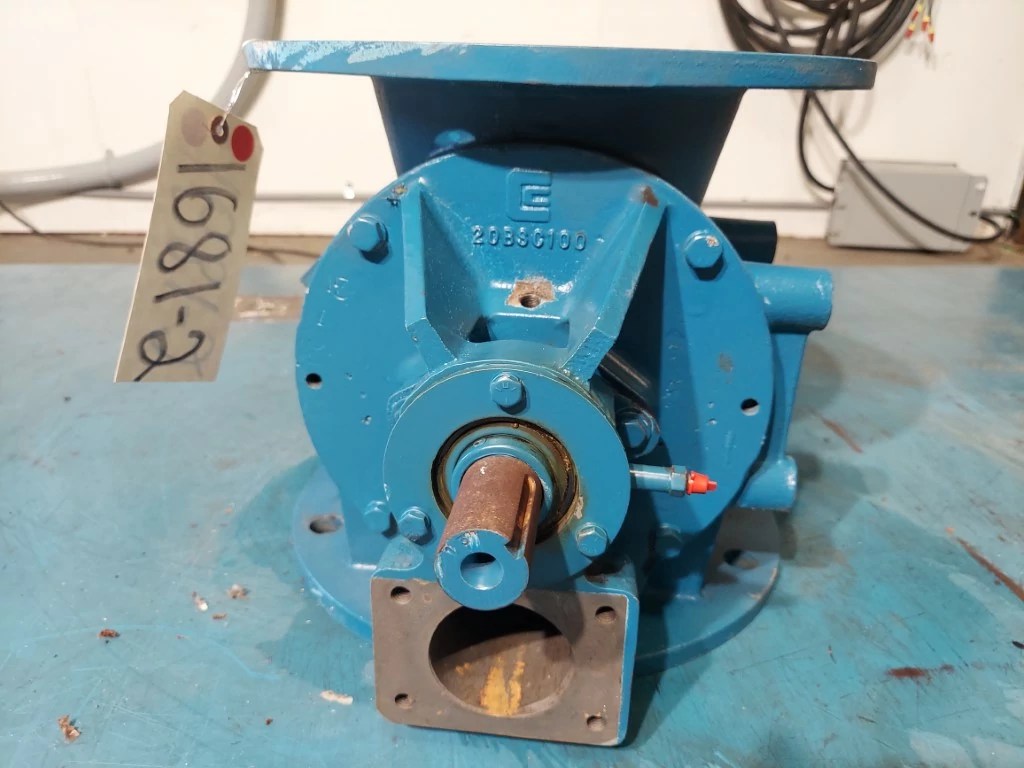 8 INCH DIAMETER BLOW THRU ROTARY AIRLOCK Cooper Industries LLC