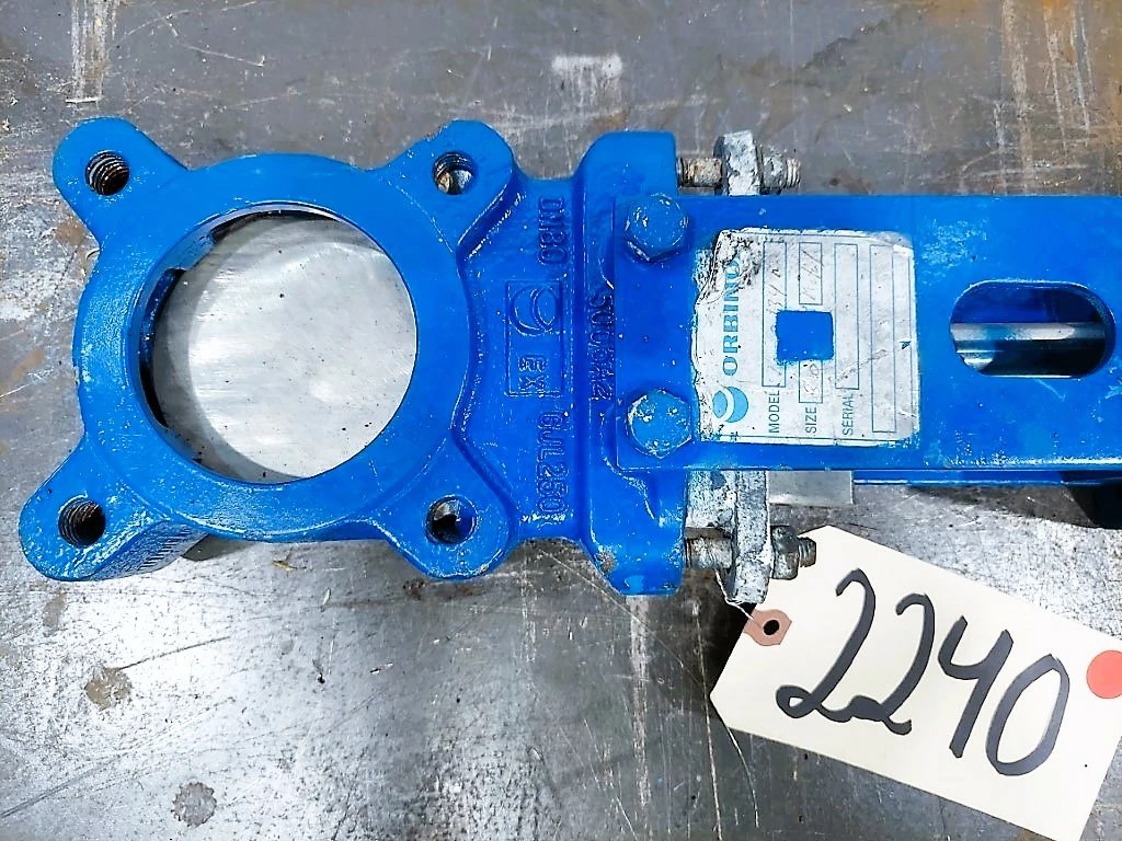 3 INCH ORBINOX KNIFE GATE VALVE WITH AIR CYLINDER Cooper Industries LLC