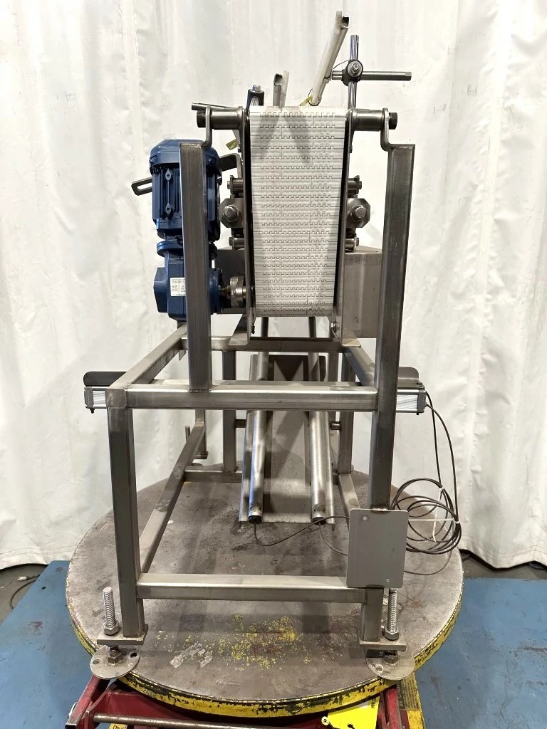 6” WIDE NCC AUTOMATED SYSTEM PRODUCT CONVEYOR WITH DRIVE & STAINLESS