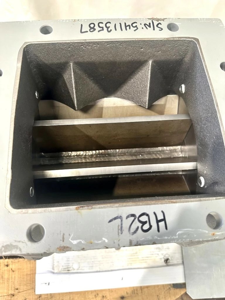 ITEM 2808 8”x8” BUHLER ROTARY AIRLOCK TYPE USE 22/22 CARBON STEEL