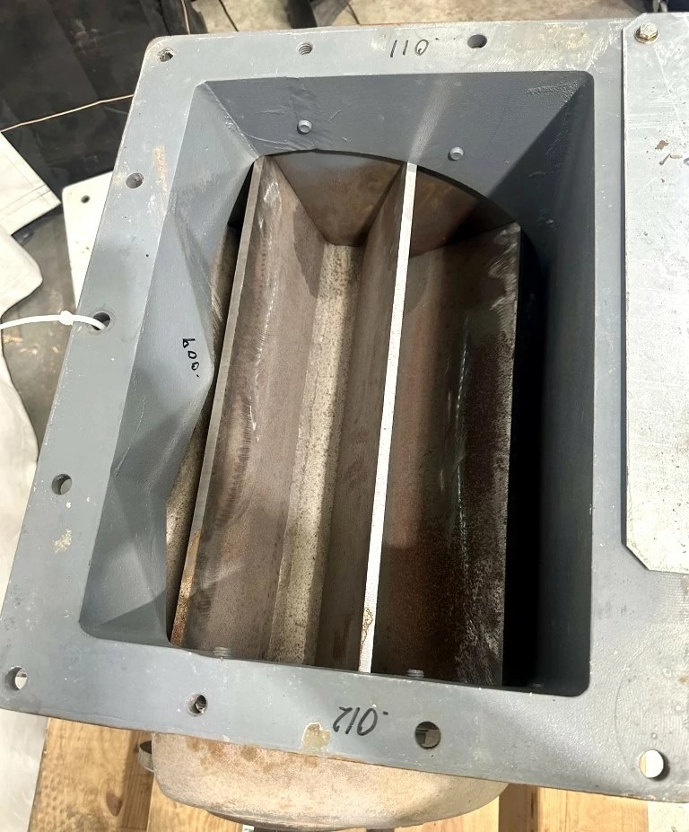 ITEM 2833 12” x 16” BUHLER ROTARY AIRLOCK VA;VE TYPE USA C200 CS USED