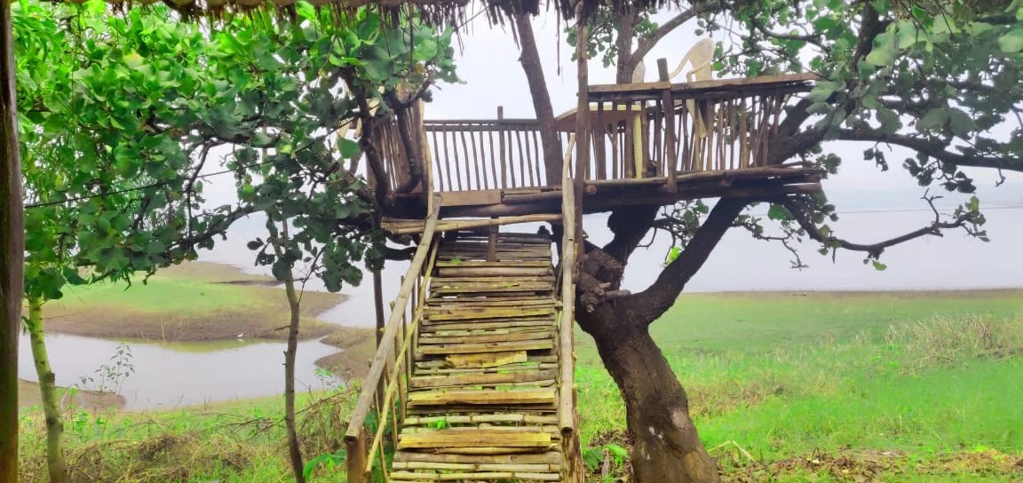 Sarayu Backwater Resort Top Rated Resort in