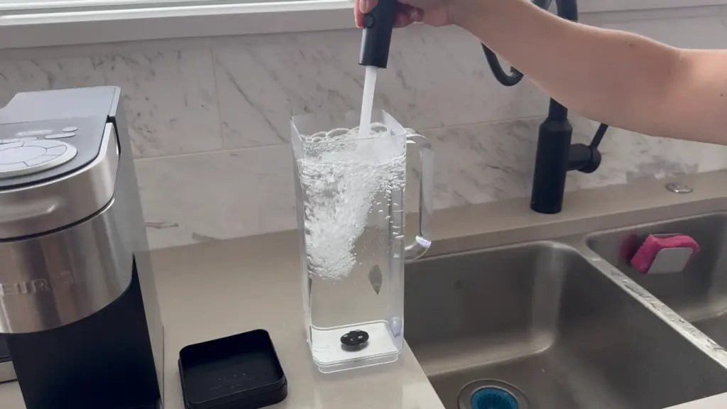 How to Descale a Keurig Coffee Maker with Vinegar Coouge