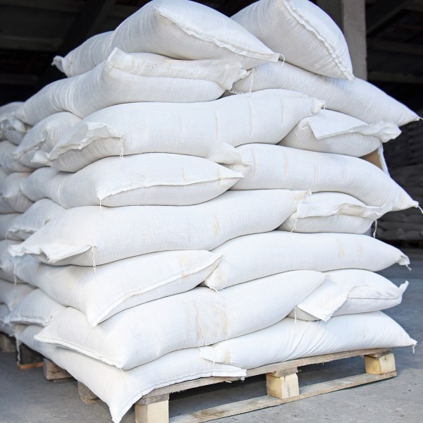 Polypropylene bags (PP) known as "raffia bags"
