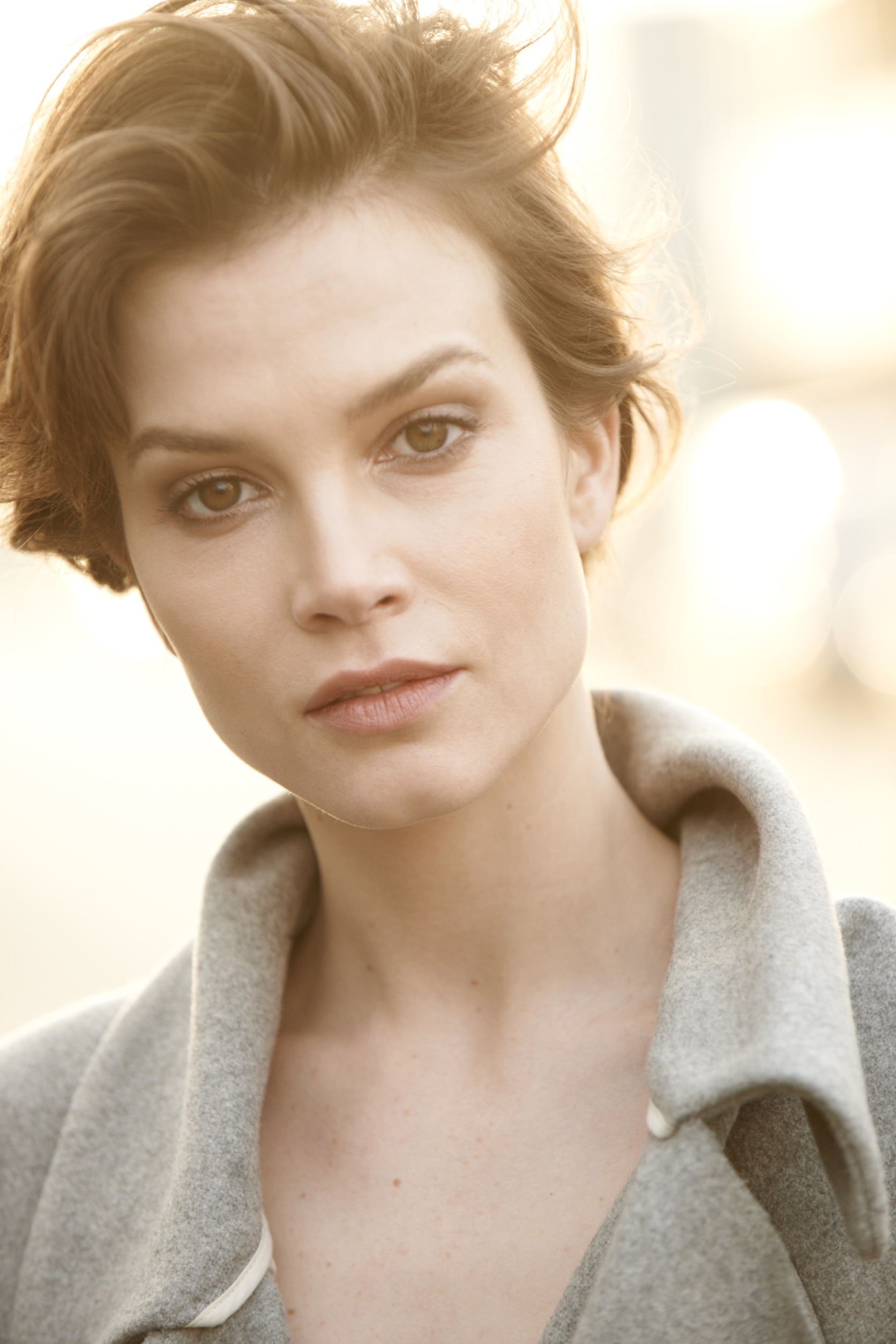 Sylvia Hoeks – Copper en Co
