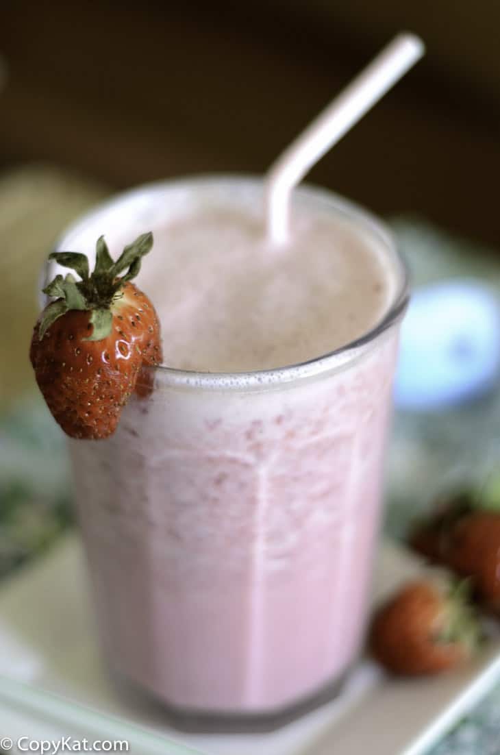 Strawberry Julius CopyKat Recipes