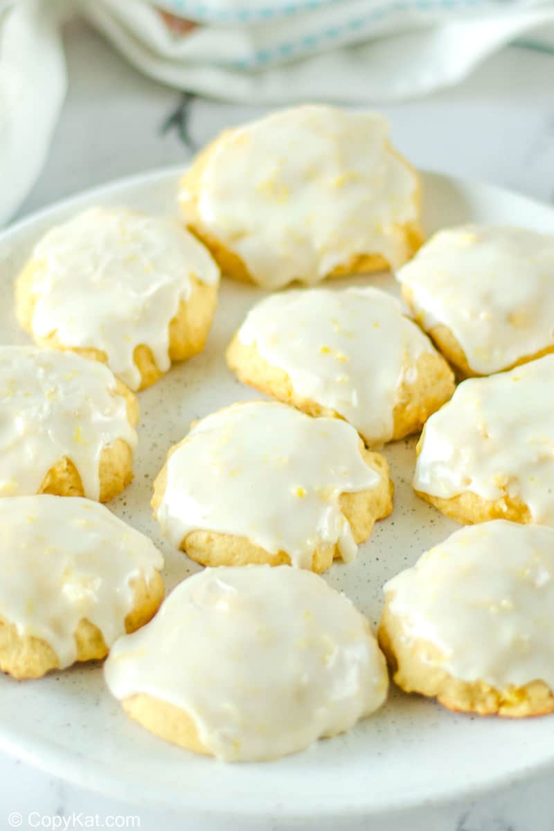 Soft Pineapple Cookies with Icing CopyKat Recipes