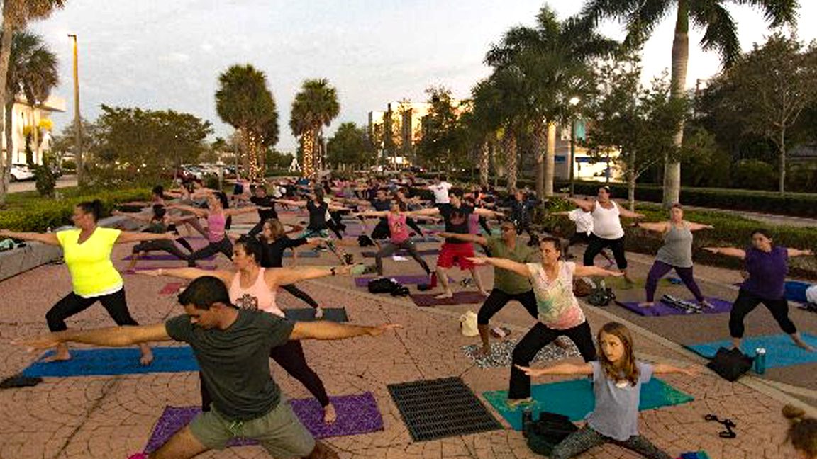 Coral Springs Offers Free Sunset Yoga on Saturdays • Coral Springs Talk
