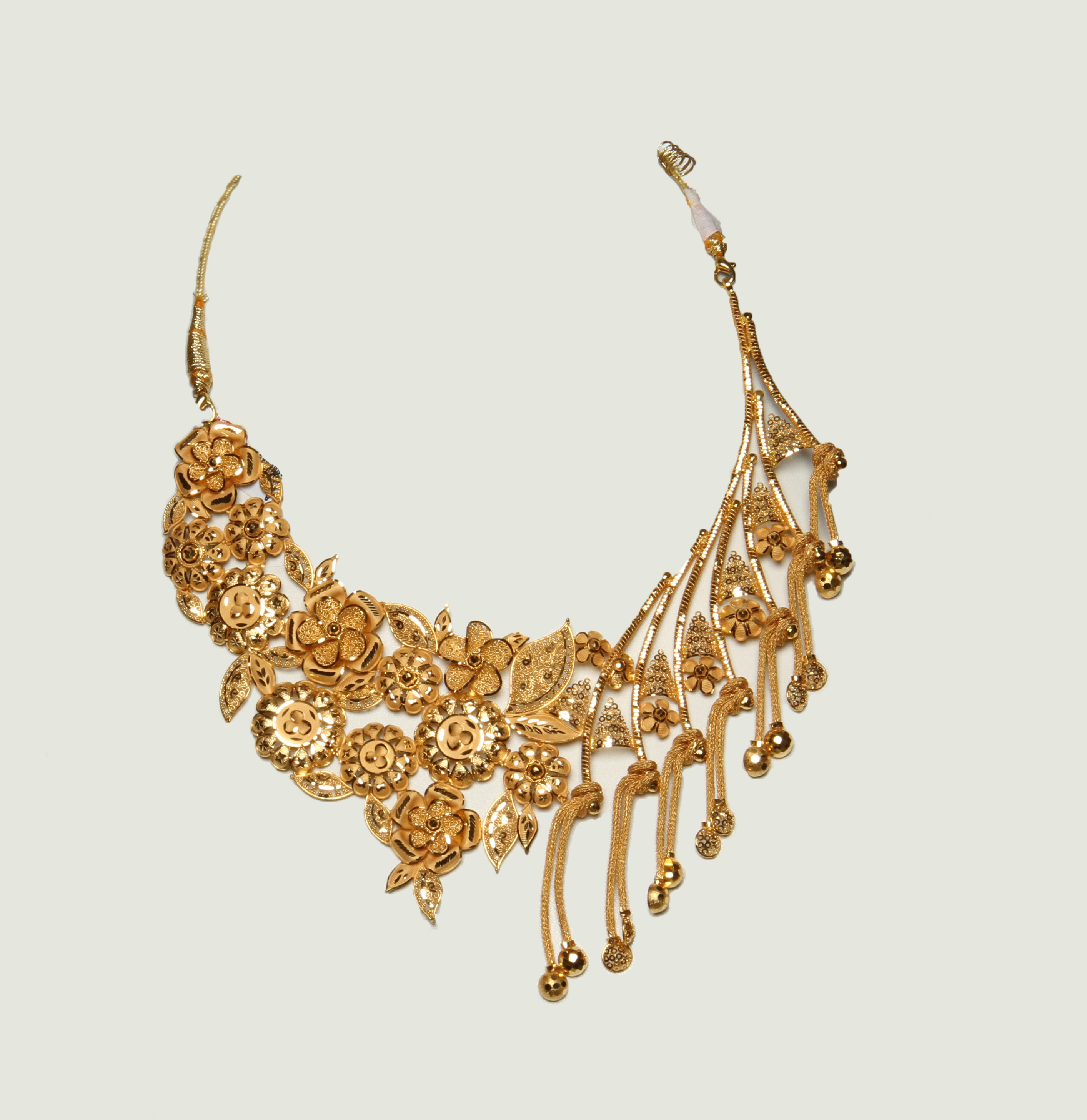 SENCO GOLD SHOWCASES THE VIVAH COLLECTION Core Sector Communique