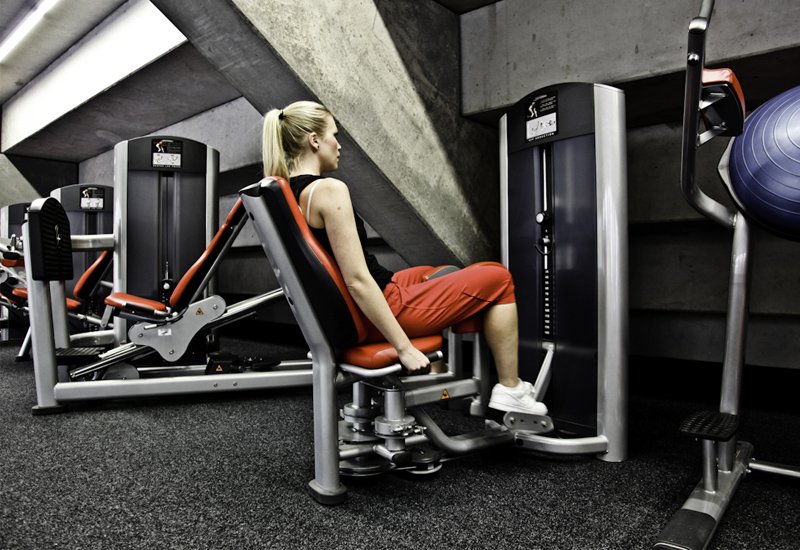 The Benefits of Training with Hammer Strength Machines Core Training Tips