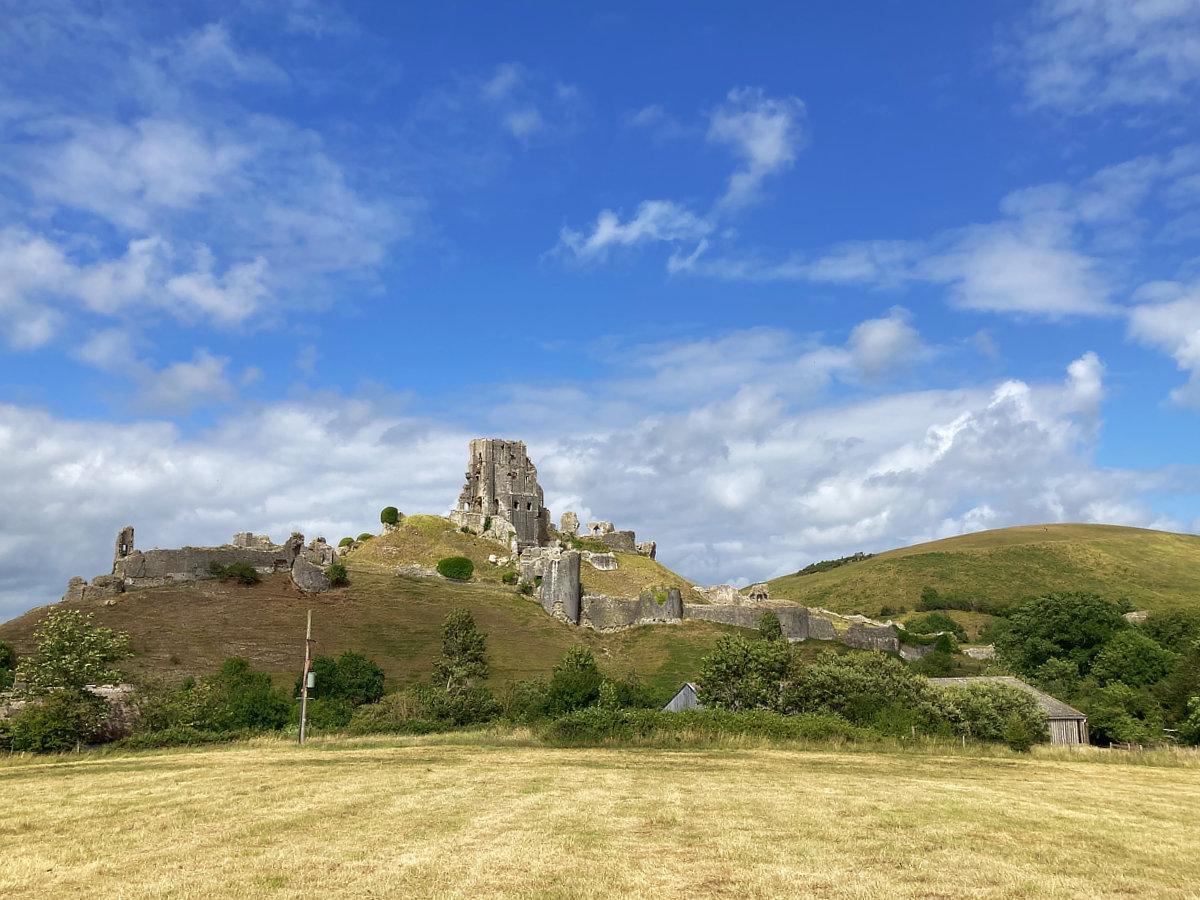 Corfe Castle Opening Times, Prices and History