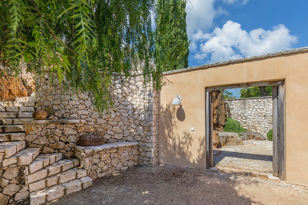 Real Estate Corfu Contracting Company