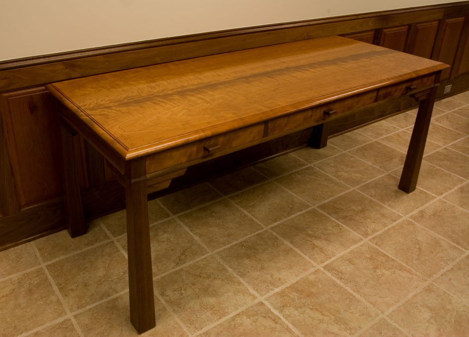 Corlis Woodworks Desks Gallery