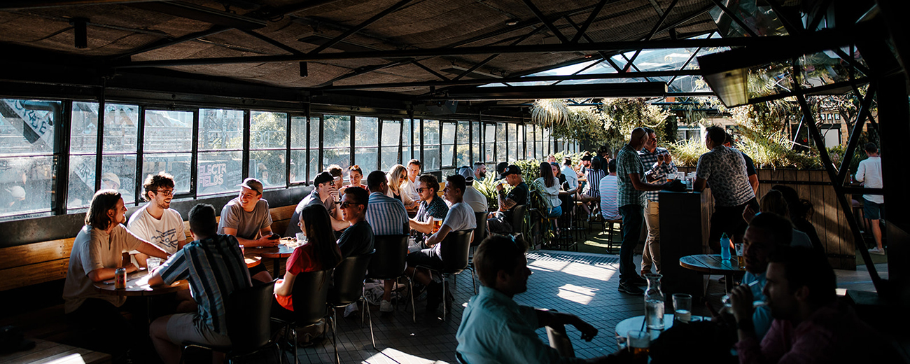 Corner Hotel Bar & kitchen Corner Hotel