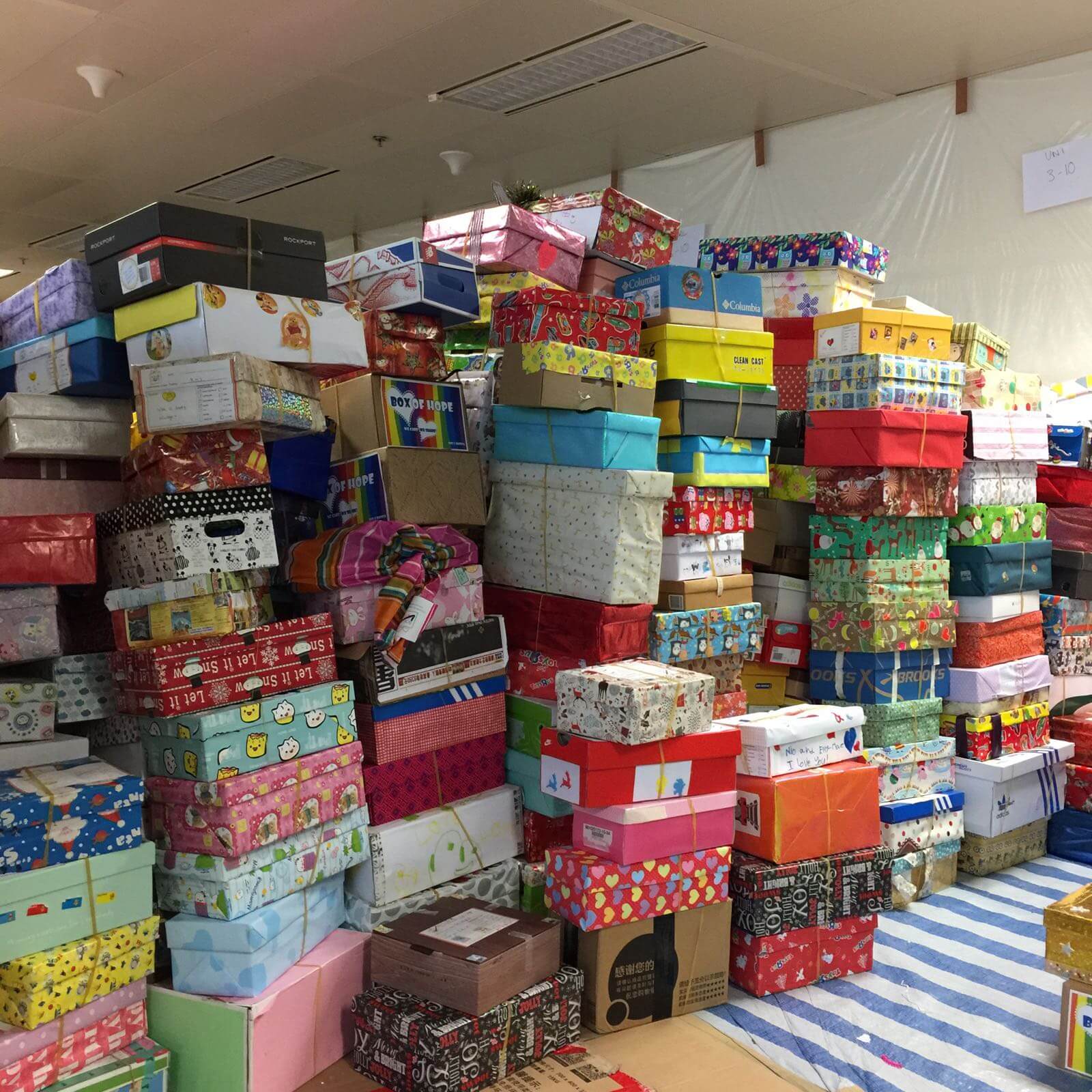 Box of Hope Volunteer Day Cornerstone Management Group