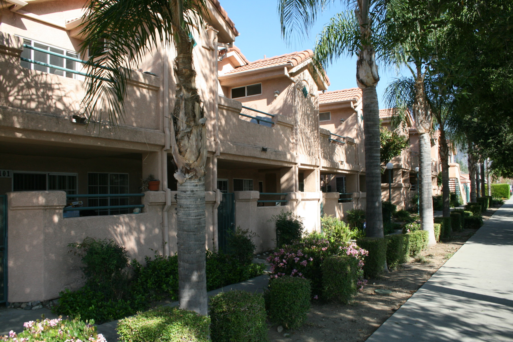 1215 N. SAN GABRIEL 102, Azusa 91702 Cornerstone Property Management