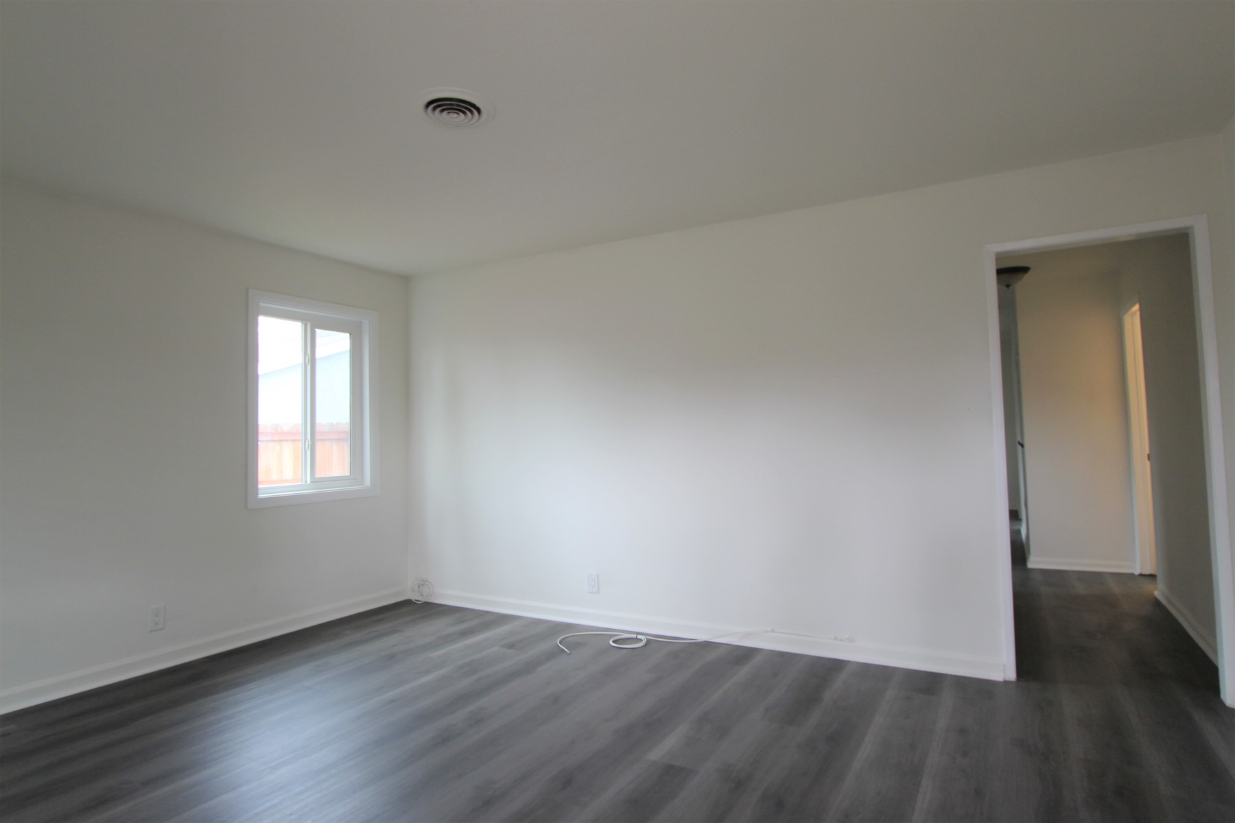 1227 E. Dover St., Glendora 91740 Cornerstone Property Management