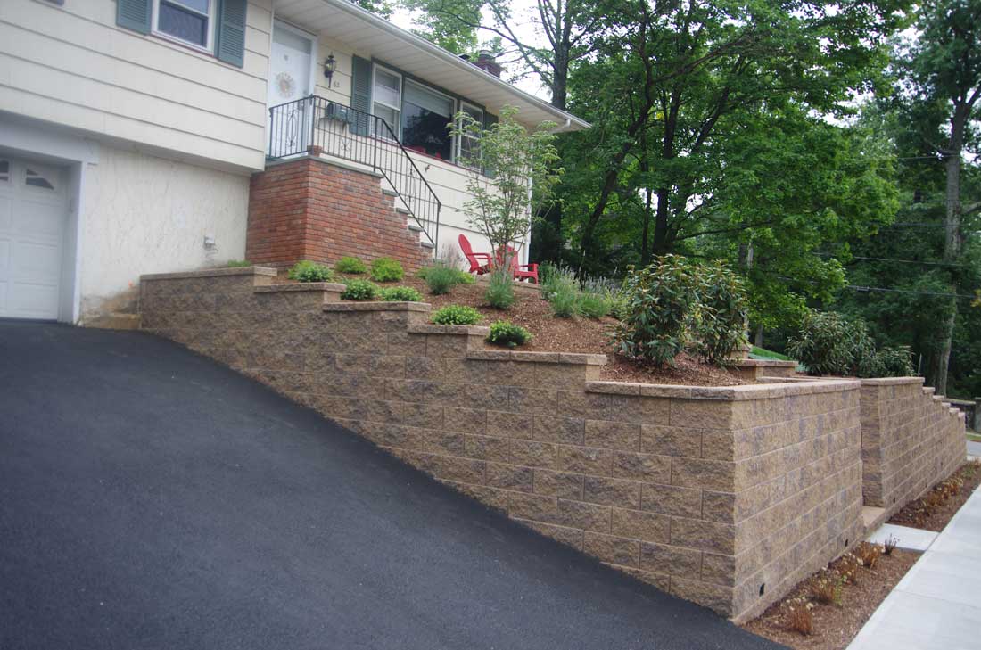 CornerStone 100 retaining wall block photos CornerStone Solutions