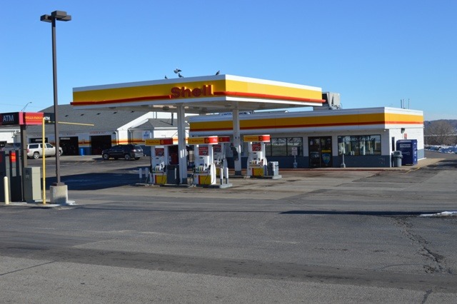Gas Station & CStore Cornhusker Auto Wash