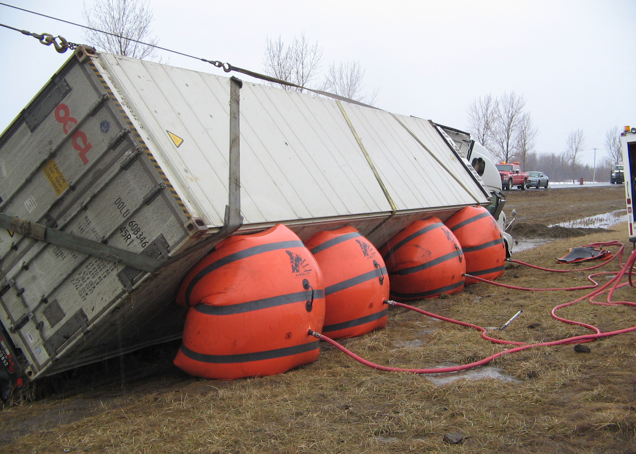 Cornwall Towing & Septic Pumping » Air Cushions